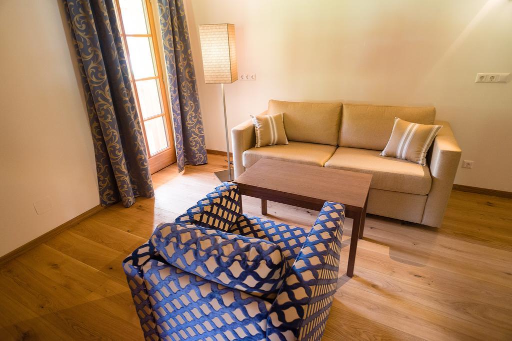 Hotel Stiftsschmiede Ossiach Habitación foto